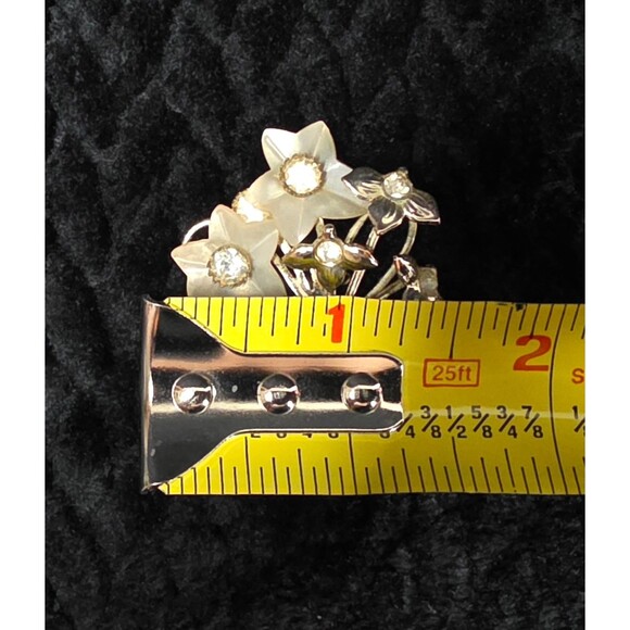 Vtg Gold-Tone Brooch With Mother Of Pearl Accents & Rhinestones Floral Design - Picture 9 of 10